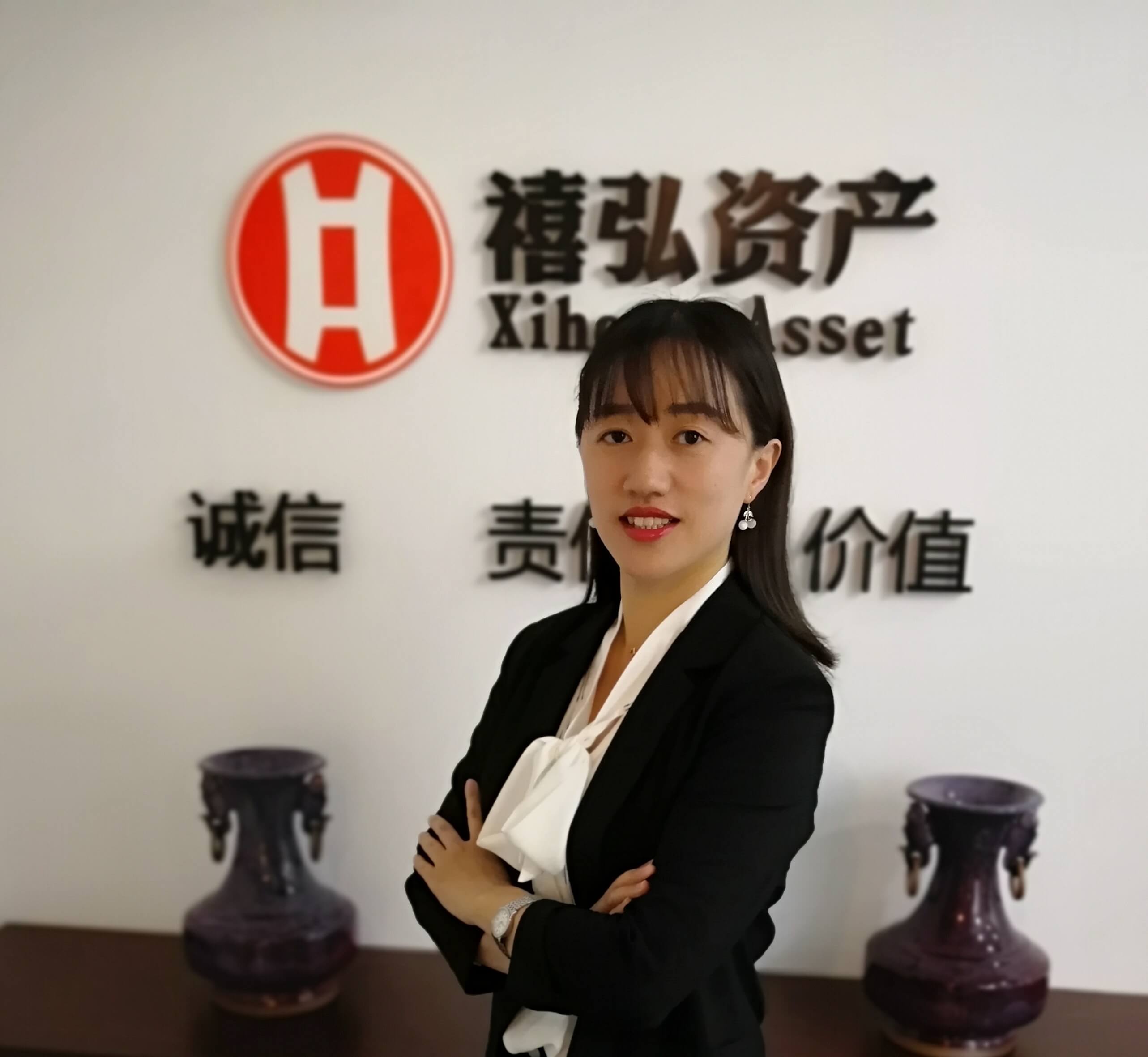 杨莹.jpg